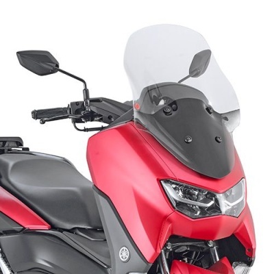 Motociclo vermelho com para-brisas transparente e espelhos retrovisores
