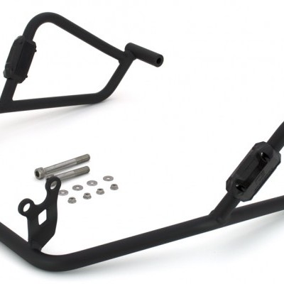 Estrutura metálica preta com parafusos e arruelas em fundo branco