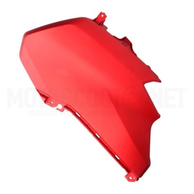 Carenagem vermelha para mota em plástico