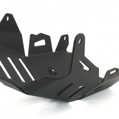 Protetor de carter preto em metal fosco com recortes para fixação