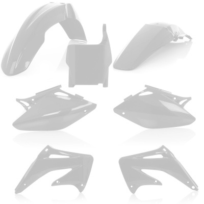 Peças plásticas brancas para mota sobre fundo branco