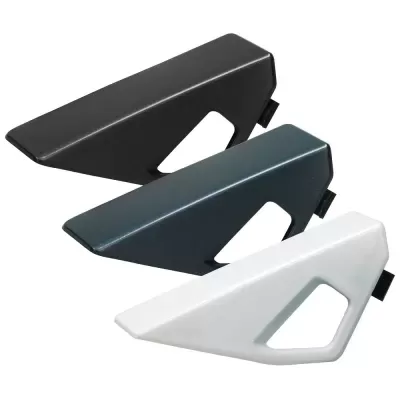 Protetores triangulares para cadeiras nas cores preto, cinzento metálico e branco
