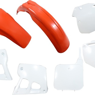 Conjunto de peças plásticas para mota em vermelho e branco