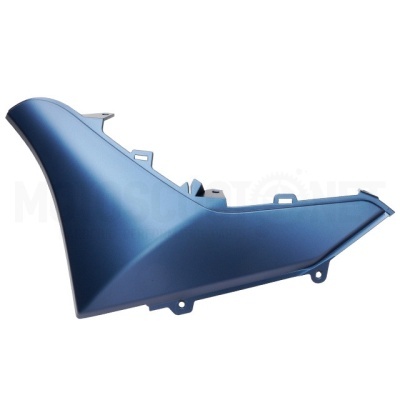 Peça plástica azul para moto com orifícios para fixação