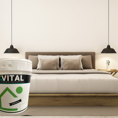 Baldes brancos de impermeabilizante VITAL em quarto minimalista com cama e decoração neutra