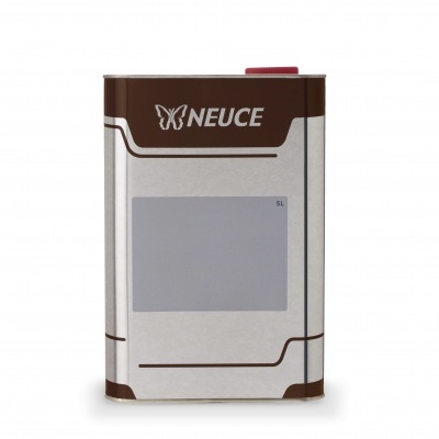 Recipiente metálico retangular com tampa vermelha e marca NEUCE