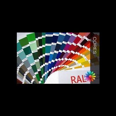 Cartela de cores RAL em formato de leque com várias tonalidades