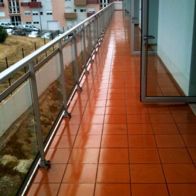 X-Flex&#x20;-&#x20;&#x20;Borracha&#x20;el&#x00E1;stica&#x20;imperme&#x00E1;vel&#x20;&#x20;sucesso&#x20;com&#x20;&#x2B;20&#x20;anos&#x20;&#x20;&#x20;&#x28;Transit&#x00E1;vel&#x29;&#x20;4LT&#x2F;4,5kg&#x20;ou&#x00A0;15Lt&#x2F;20kg&#x20;e&#x20;7&#x20;cores