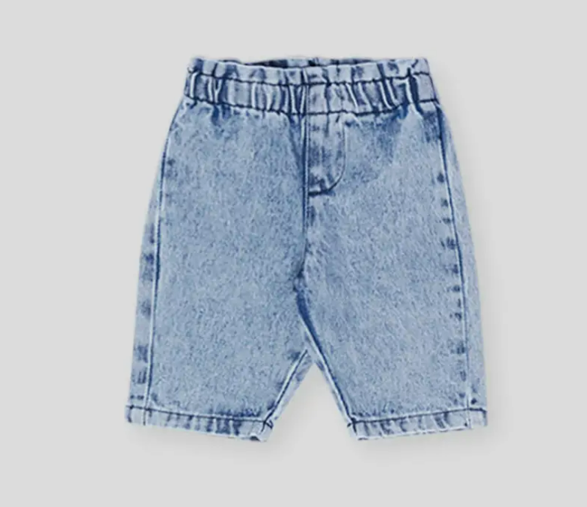 Calções de ganga azul claro com cintura elástica