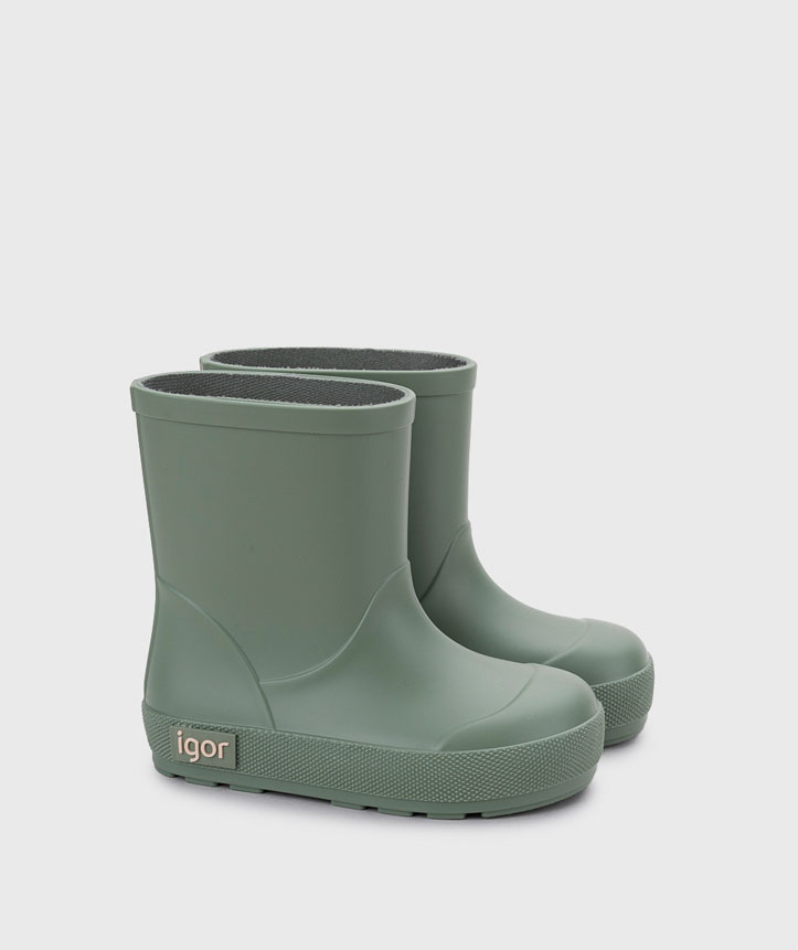 Botas de chuva infantis verdes com etiqueta igor