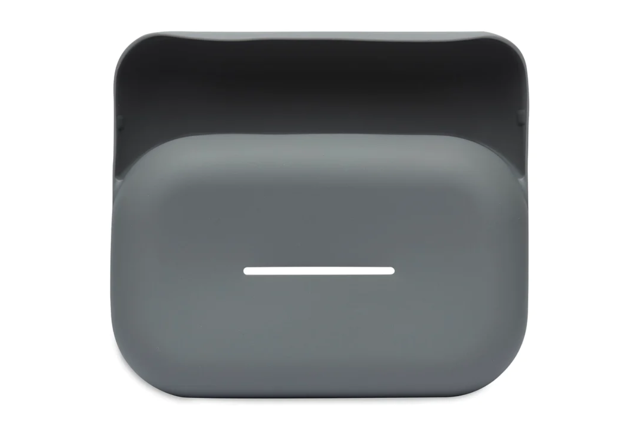 Suporte para sabonete cinzento com ranhura central e fundo preto