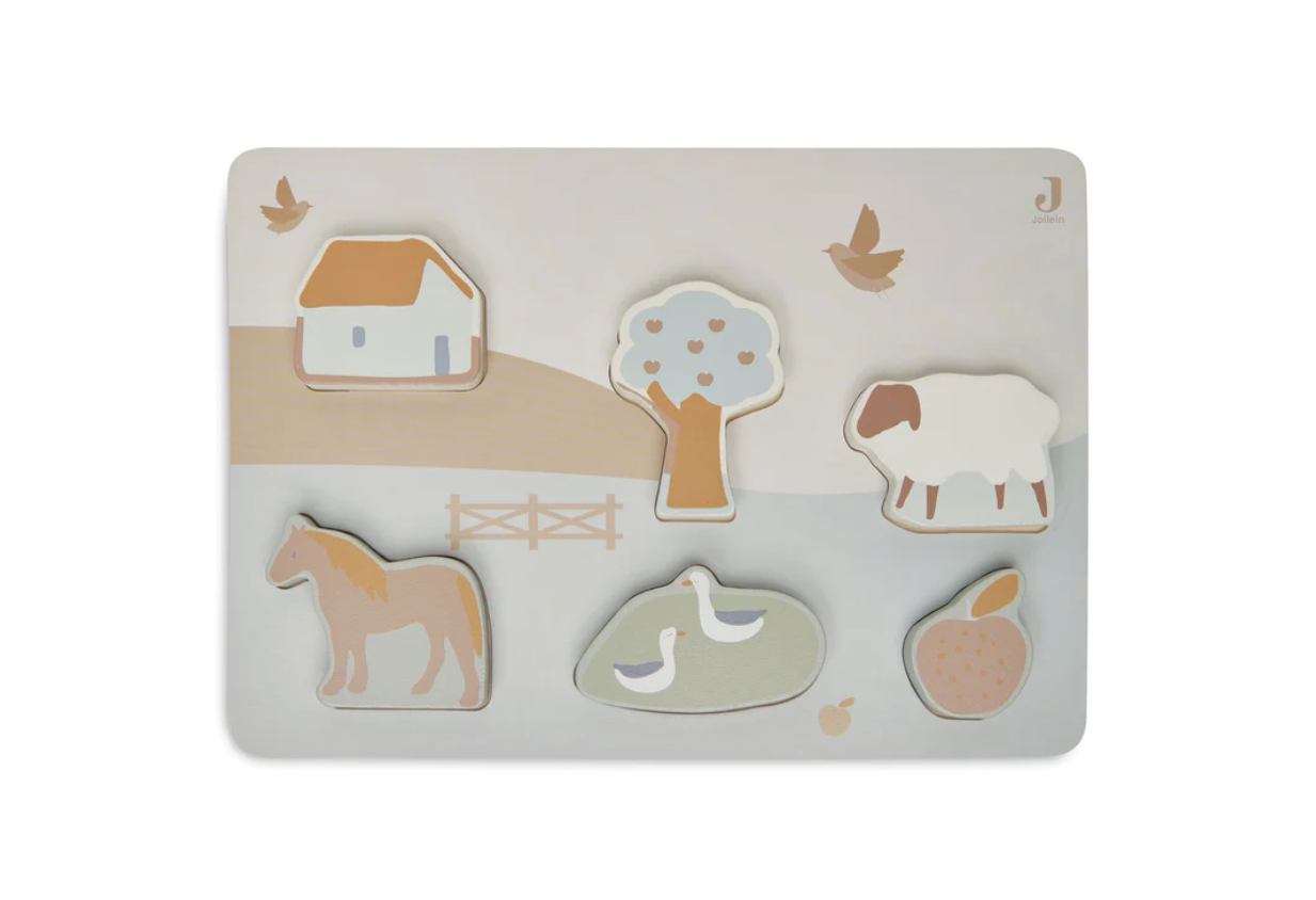 Quebra-cabeça infantil de madeira com peças de animais e objetos da fazenda em cores suaves
