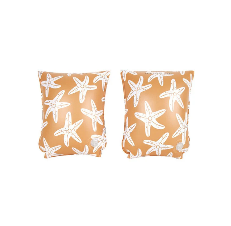Braçadeiras de piscina laranja com estrelas do mar brancas