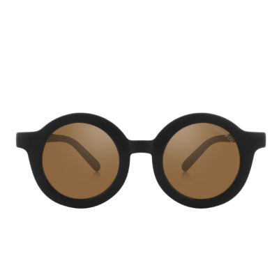 Óculos de sol redondos com armação preta e lentes castanhas