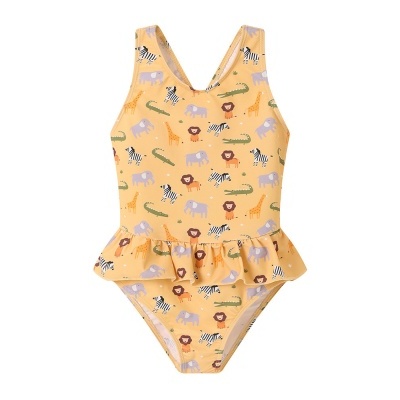 Fato de banho infantil amarelo com padrão de animais e saia rodada