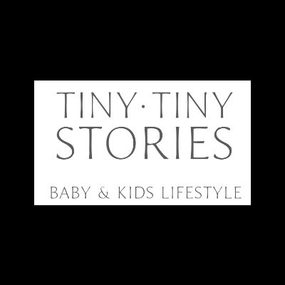 Logótipo com texto TINY TINY STORIES BABY & KIDS LIFESTYLE