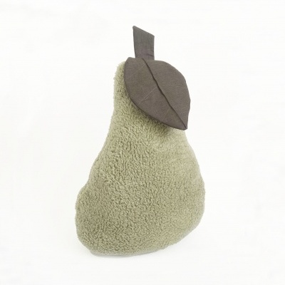 Produto em forma de pêra com tecido felpudo verde claro e folha castanha
