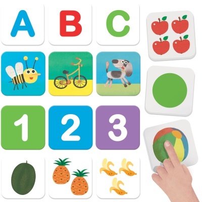 cartas educativas coloridas com letras, números e ilustrações de animais, objetos e frutas