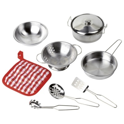 Utensílios de cozinha metálicos com suporte xadrez vermelho e branco