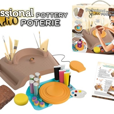 Conjunto de olaria com torno, ferramentas, tintas e gesso, embalagem e instruções