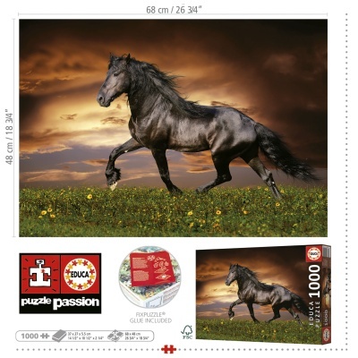 Puzzle 1000 peças com imagem de cavalo preto galopando numa campina com flores amarelas ao pôr do sol