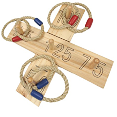 Jogo de argolas de madeira com pinos e argolas de corda com pontas coloridas