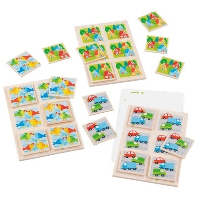 Jogos de tabuleiro de madeira com blocos de ilustrações de peixes, casas e veículos