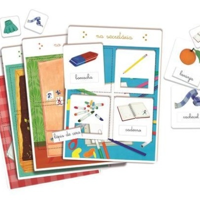 Cadernos educativos com cartas ilustradas em português