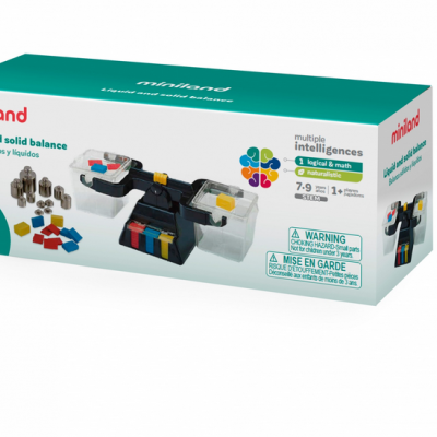 Caixa do conjunto minilando de balança líquida e sólida com pedras coloridas