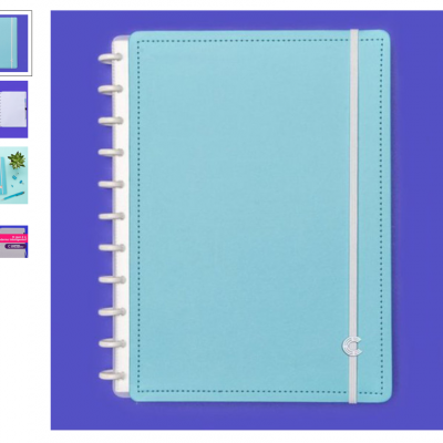 Caderno de argolas azul claro com elástico branco