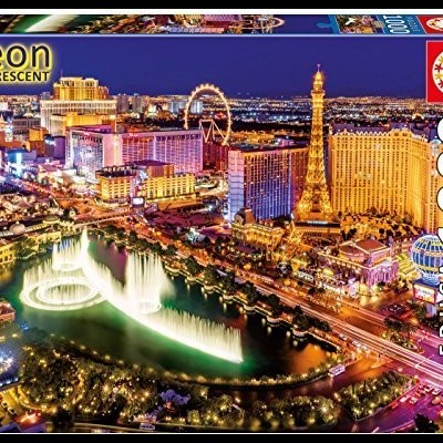 Caixa de quebra-cabeças EDUCA 1000 peças com imagem fluorescente de Las Vegas à noite