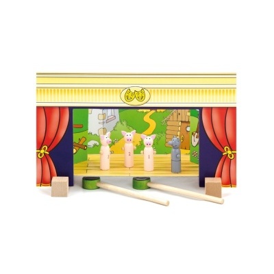 Brinquedo de teatro dos Três Porquinhos em madeira com figuras e martelos