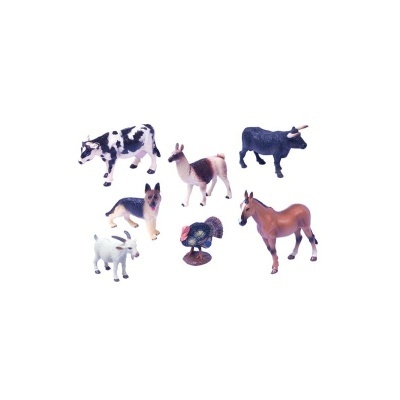 Miniaturas de animais de plástico sobre fundo branco