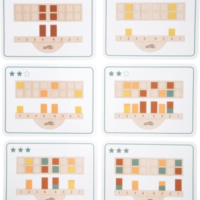 Seis cartões de jogo educativos com peças coloridas e números, classificados com estrelas.