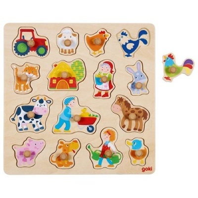 Puzzle de madeira com peças de animais e objetos da quinta coloridos