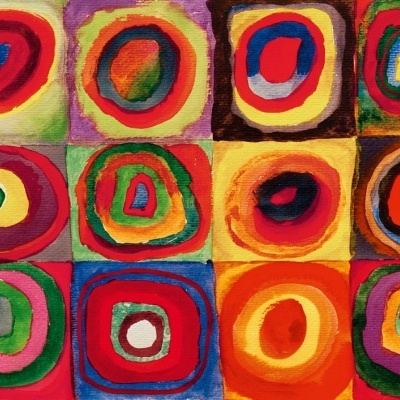 Pintura abstrata com doze quadrados coloridos contendo círculos concêntricos em múltiplas cores