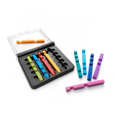 Estojo com clips coloridos de plástico