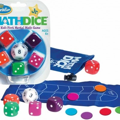 Conjunto de dados coloridos ThinkFun MathDICE Jr. com tabuleiro azul e saco de armazenamento