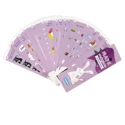 Cartas educativas MATE mágica com ilustrações coloridas e números, fundo lilás.