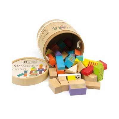 Conjunto de blocos de madeira coloridos e caixa redonda de cartão