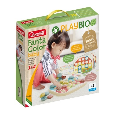 Caixa de brinquedo educativo Quercetti PLAYBIO Fanta Color baby com criança pequena a brincar