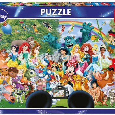 Caixa de puzzle Disney com 1000 peças da EDUCA com personagens animados coloridos