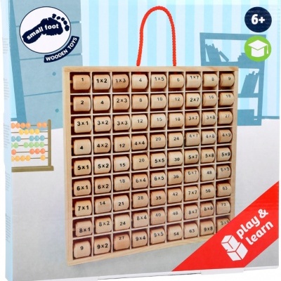 Jogo educativo de madeira com blocos da tabuada