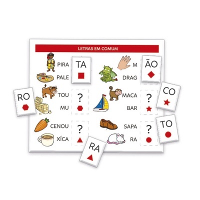 Jogo educativo com cartas usadas para formar palavras com ilustrações coloridas.