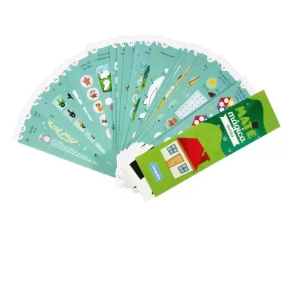 Cartões educativos MATH Magica dispostos em leque com caixa verde e branca