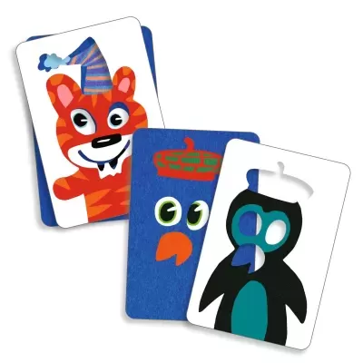 Cartas de jogo com personagens animais coloridos em estilo cartoon