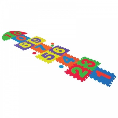 Tapete de jogo caminho da macaca colorido com números de 1 a 10