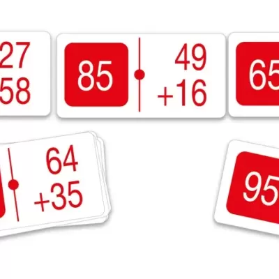 Cartas de jogo com números em vermelho e branco