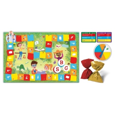 Jogo de tabuleiro colorido com cartas, disco giratório e sacos pequenos.