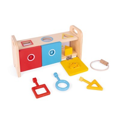 Brinquedo educativo em madeira com portas coloridas e formas geométricas para encaixar